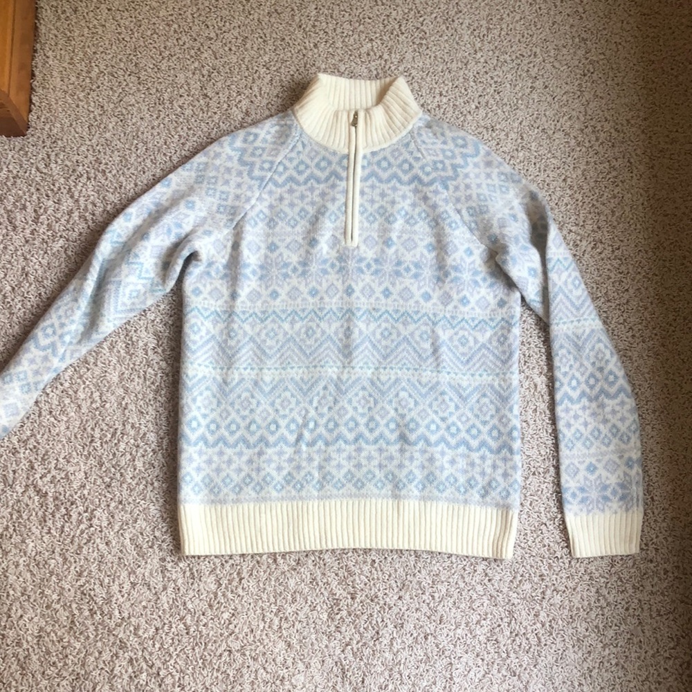 Medium Vineyard Vines Quarter Zip Sweater